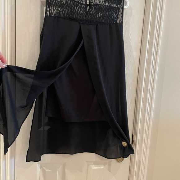 Black lace tank - Picture 6 of 6